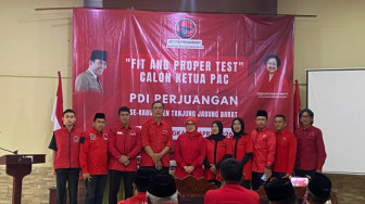 Anggota DPRD, Hadiri Fit And Propertest Calon Ketua PAC PDI-P Se-Tanjab Barat